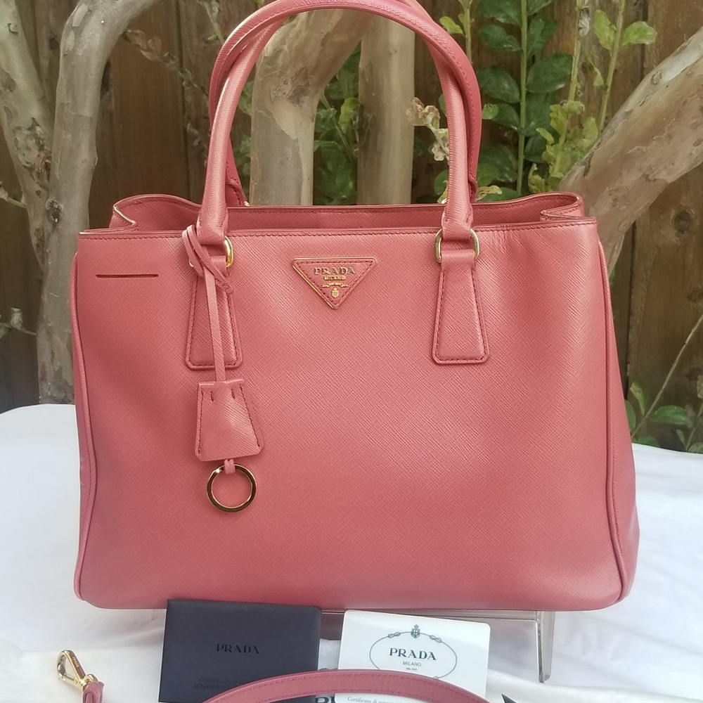  Prada  Saffiano Lux Galleria tote satchel - Picture 7 of 16